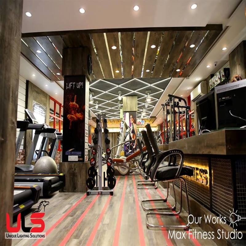 Max Fitness Studio.